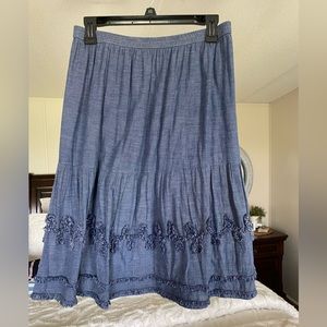 Studio West midi skirt size M